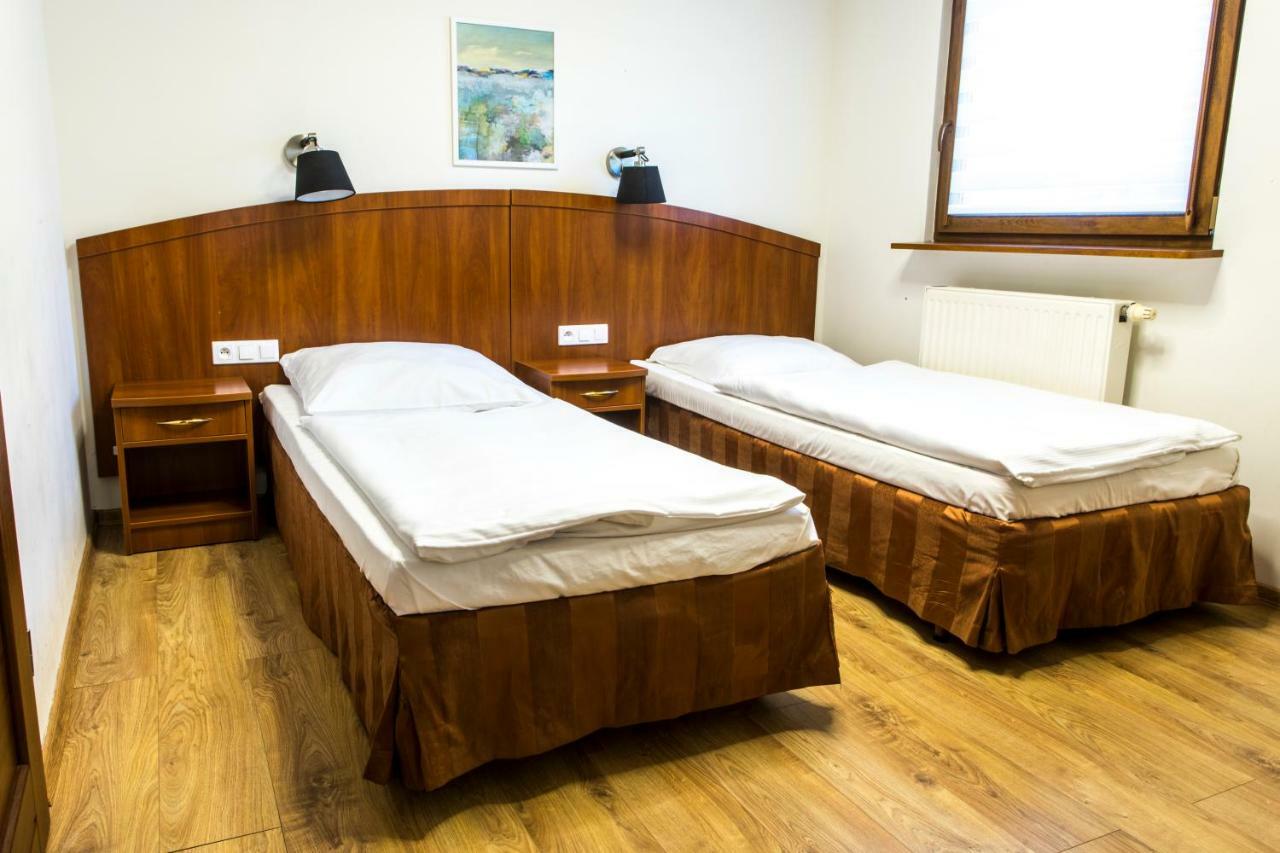 Hotel Camping Malta Poznan Bagian luar foto