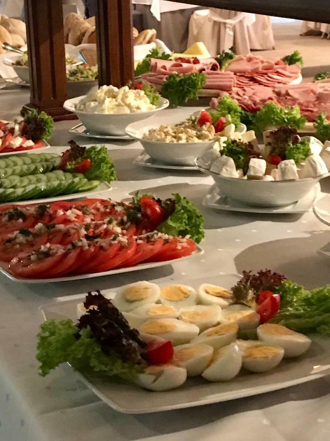 Hotel Camping Malta Poznan Bagian luar foto